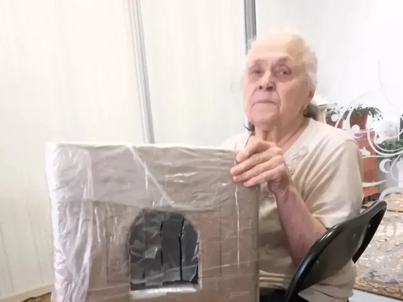 Будиночок для котів к ратонної коробки