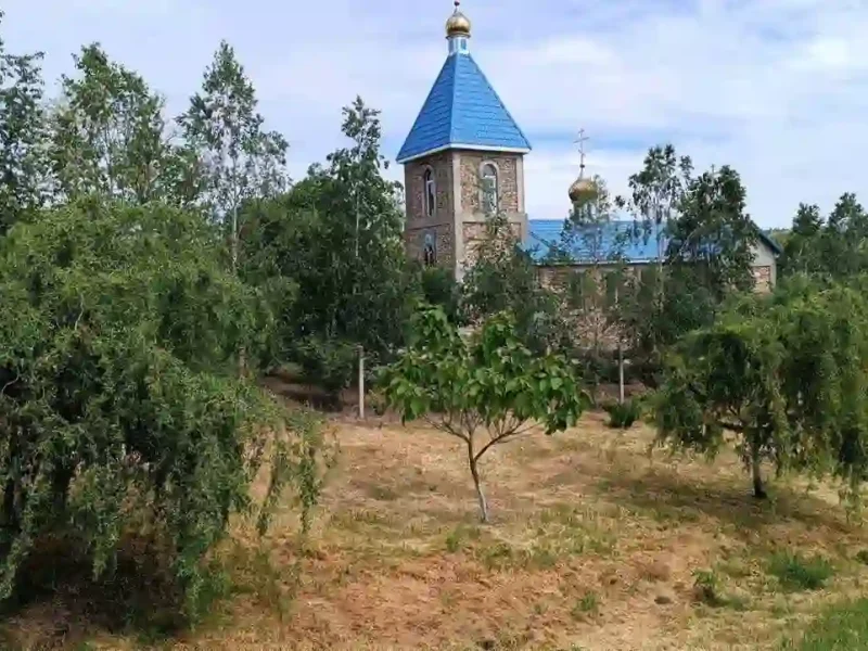 Церква у Ярославовому