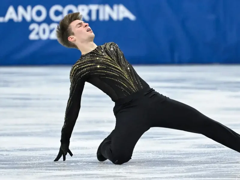 Ендрю Торгашев - під час виступу на олімпіаді у Мілані