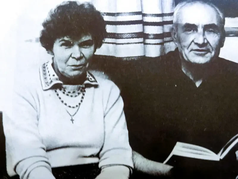 Ніна Строката (Караванська) з чоловіком
