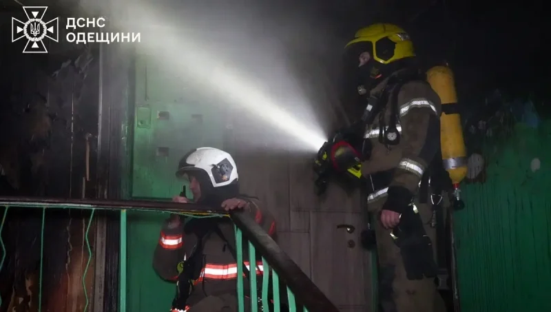 У Київському районі Одеси вночі горіла квартира