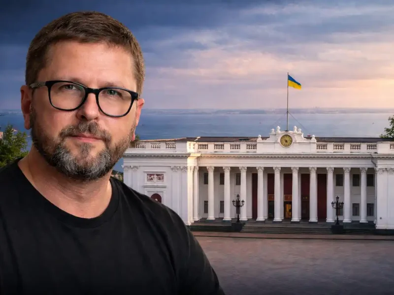 Анатолій Шарій на фоні Одеси