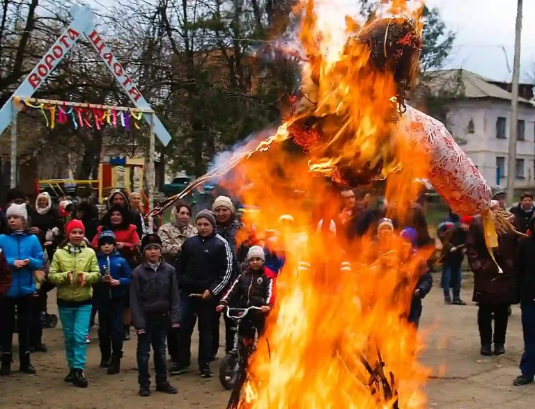 Обряд спалювання Марени