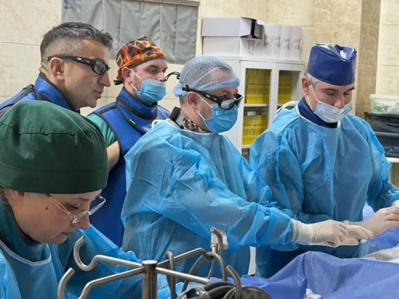 Одесские врачи спасли пациентку с двойной угрозой: инсульт и тромбоэмболия за одну операцию