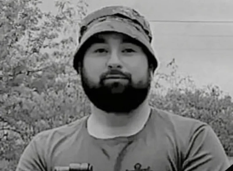 13 марта 2026 года во время выполнения боевого задания погиб матрос Денис Давидов, житель села Кирнички