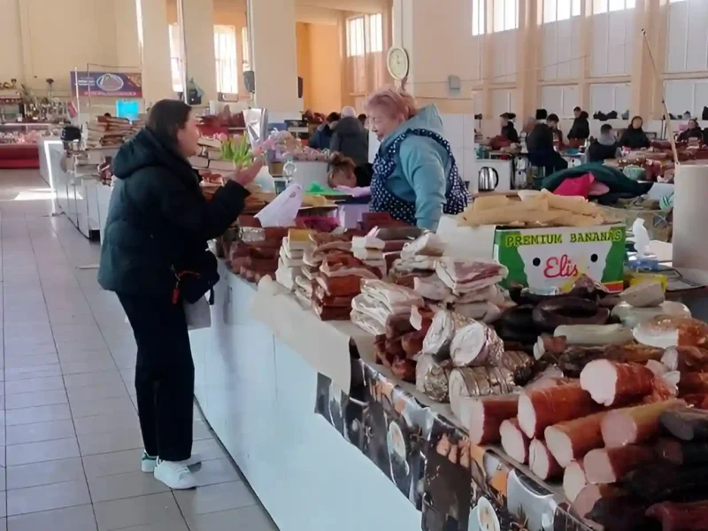 Діалог на Привозі