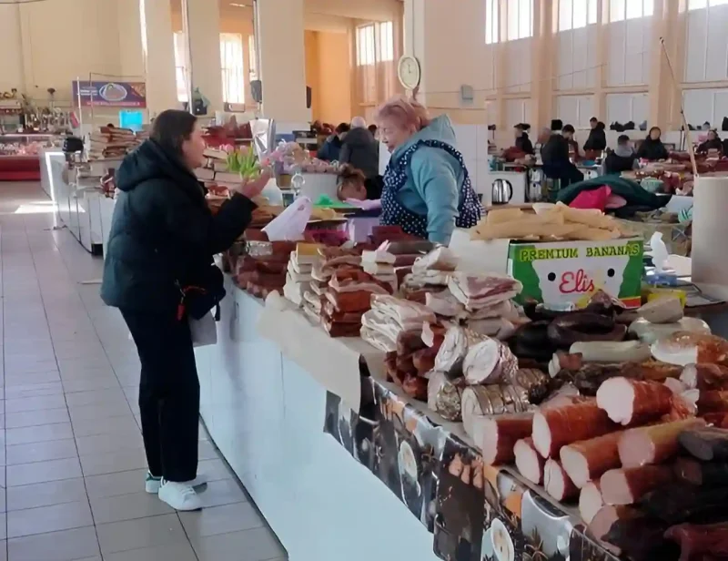 Діалог на Привозі