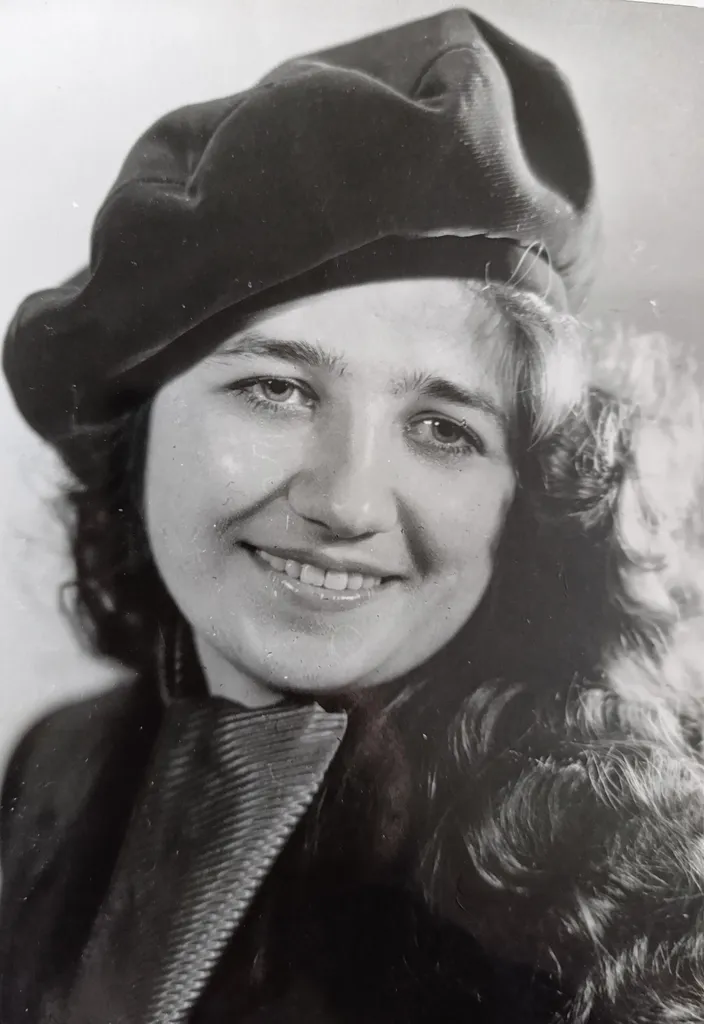 Дипломований агроном Л. Бездітна