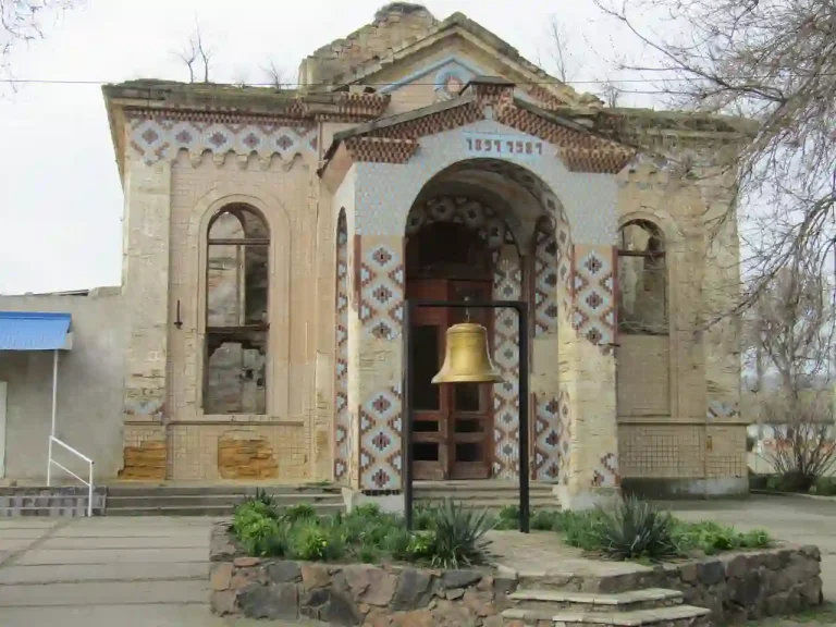 Колишня кірха у Соборному