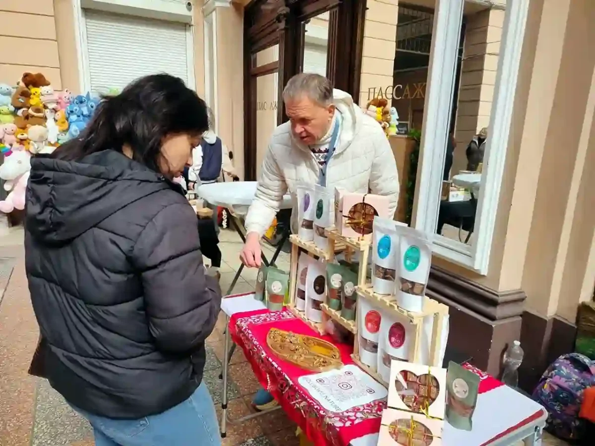 Пассаж расцвел: в центре Одессы прошел фестиваль «Магия весны» (фоторепортаж)