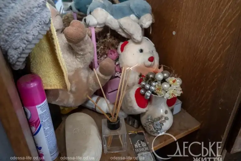 Как выглядят квартиры одесситов после атаки дронов