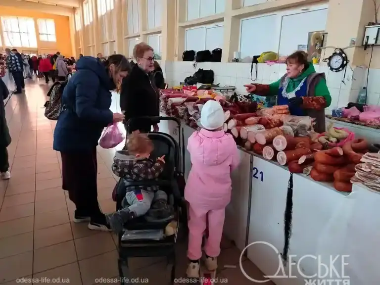 Привоз на початку березня