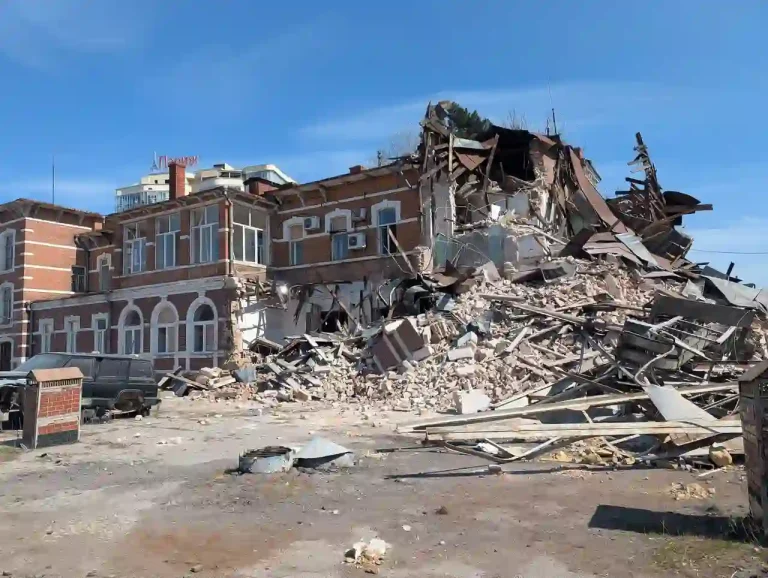 Зруйнована історична будівля в Одесі