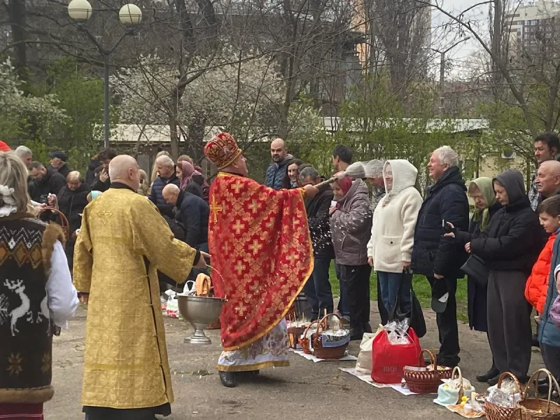 Одесі урочиста Великодня служба відбулася у Свято-Троїцькому гарнізонному храмі