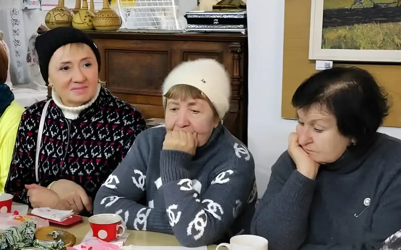 Алла и Галина з Дружківки (зліва направо)