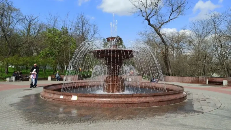 фонтан в парке Шевченко