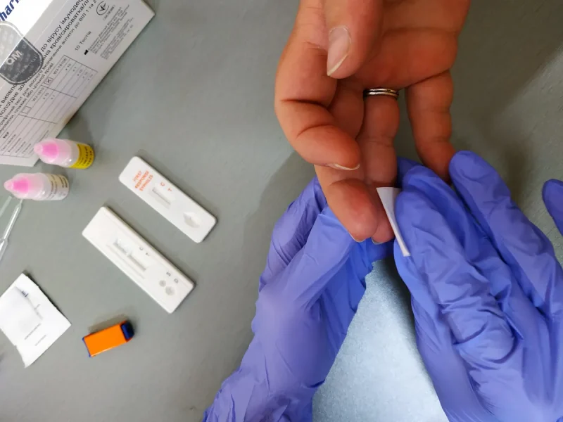 Тестування на ВІЛ та гепатити