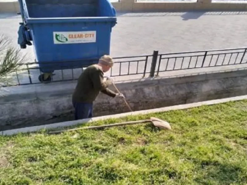 Одеські схили почистили від сміття та гілок