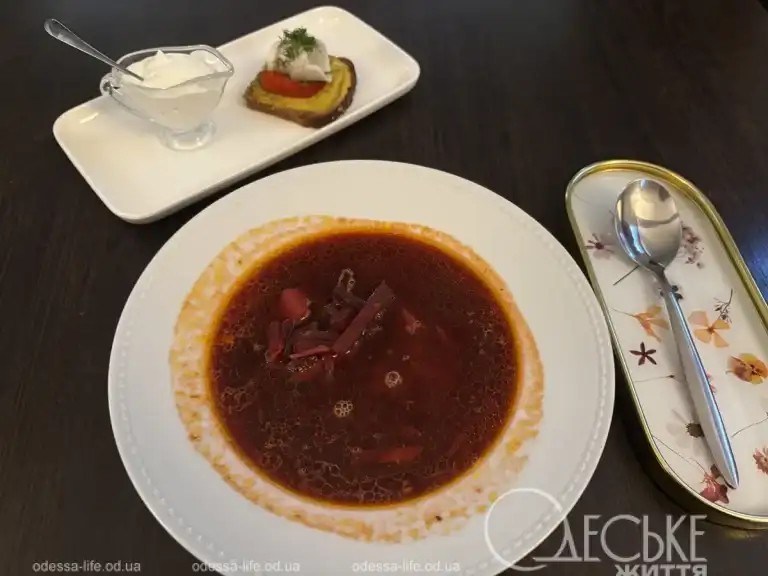 Борщ червоний