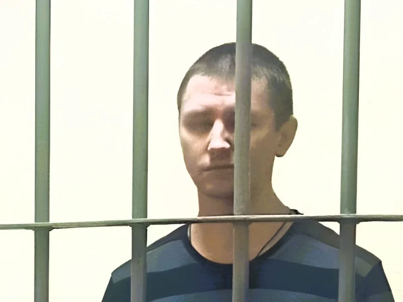 Микола Петровський під час суду