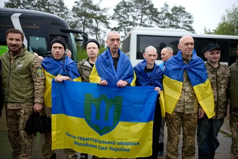 Україна повернула з російського полону 205 захисників, 15 травня 2026