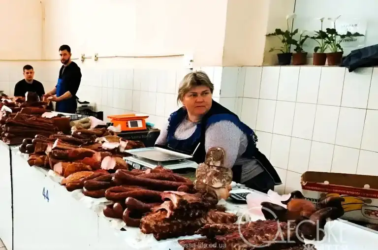 Привоз - продаж м'яса