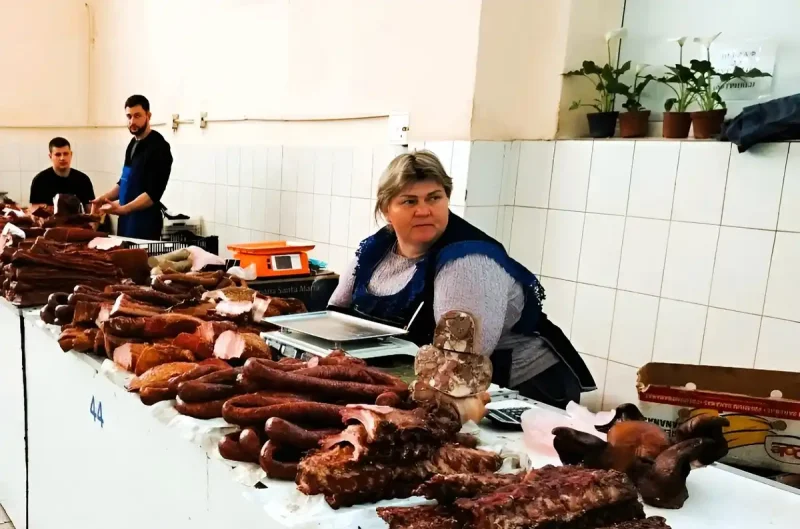 Привоз - продаж м'яса