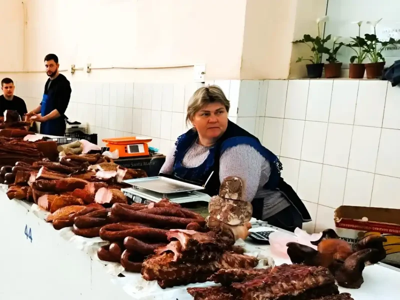 Привоз - продаж м'яса