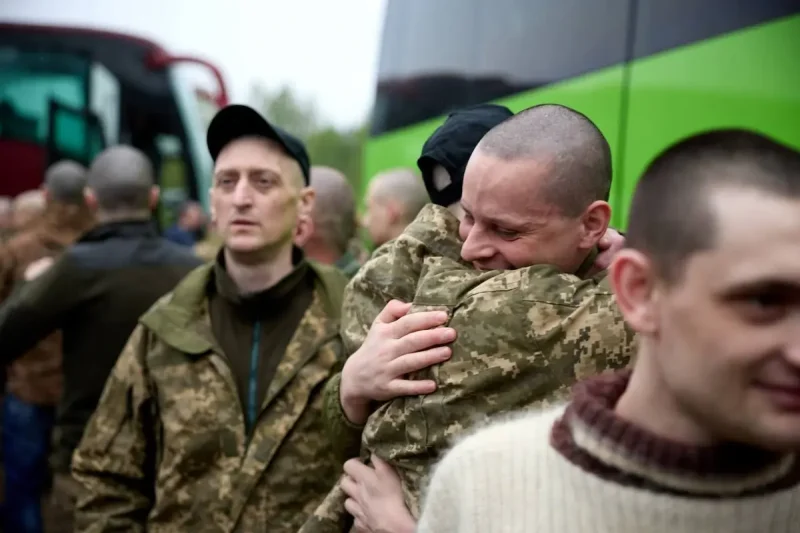 військовополонені