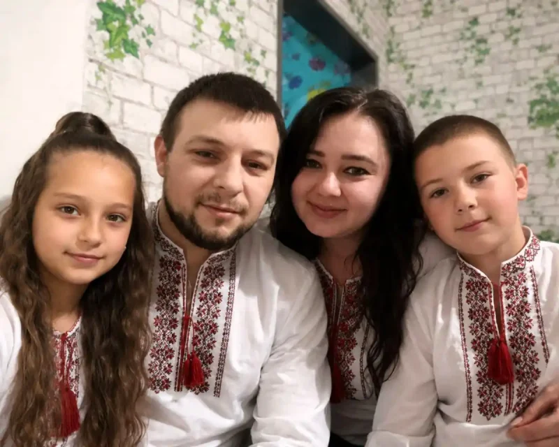 Родина ветерана Григорія Бардовського: Анастасія, Григорій, Галина, Богдан (ліворуч – праворуч)