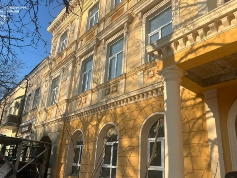 В Одесі ексчиновниця міськради та будівельники вкрали 12 мільйонів на ремонті дитячого центру