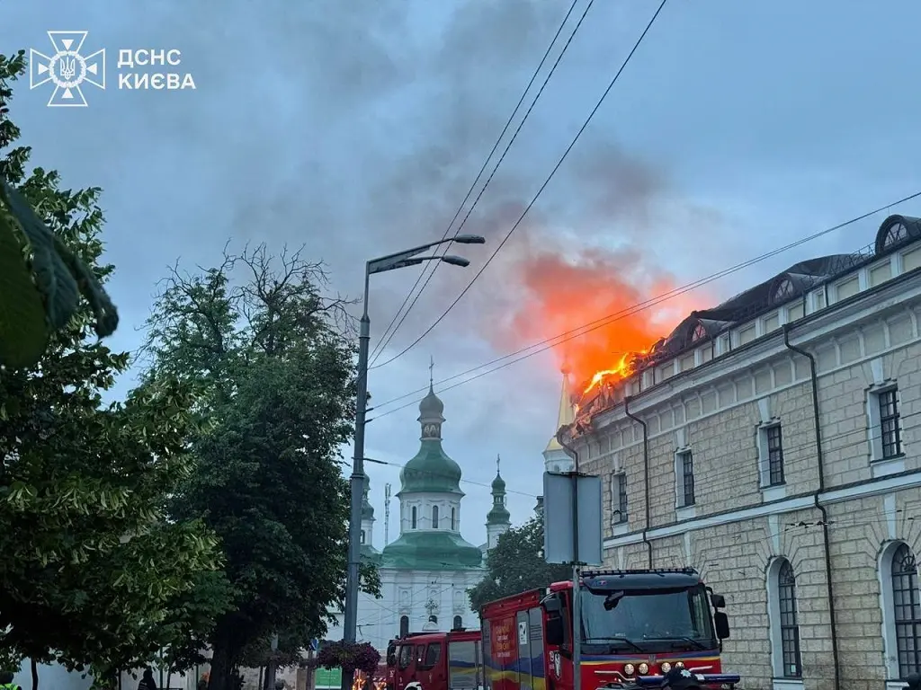 Пожежа у Києво-Печерській лаврі, 15 червня 2026