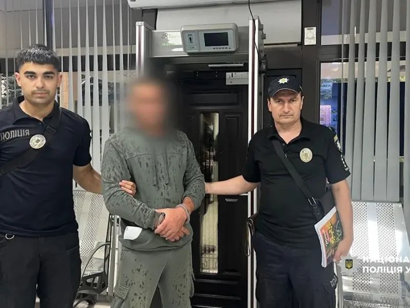 На Одещині чоловік стріляв по підлітках. Стрільця затримали