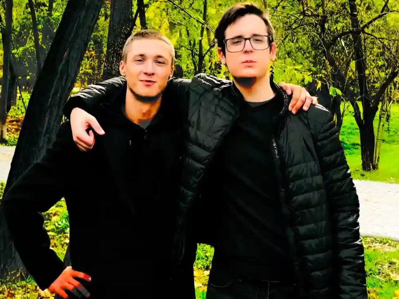 Студенти-винахідники Дмитро Палас і Максим Сливка
