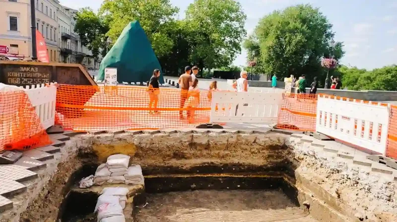 Археологічні розкопки на Приморському бульварі, 2026 рік
