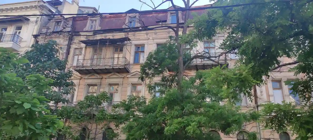 Разрушенный дом на Гоголя, 4