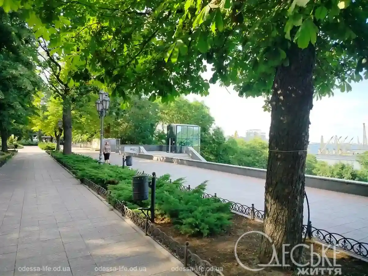 Приморський бульвар у липні 2026 року