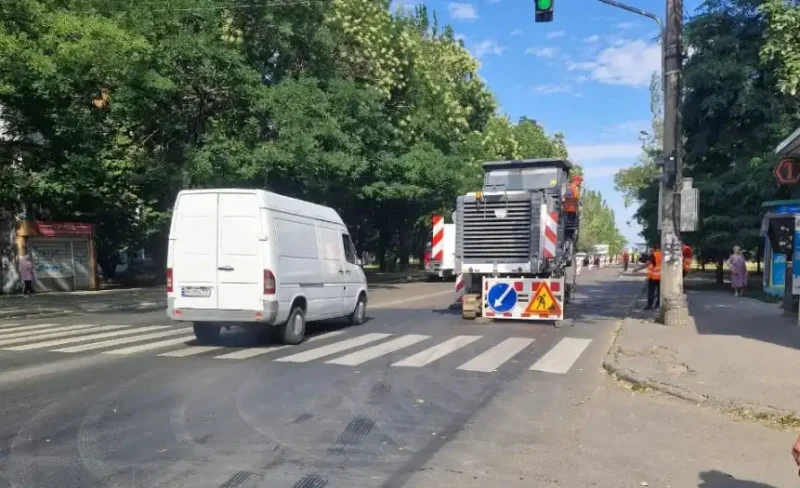 ремонт дороги на Ак. Заболотного