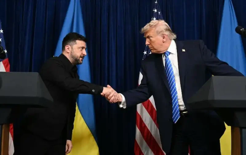 Трамп и Зеленский, рукопожатие