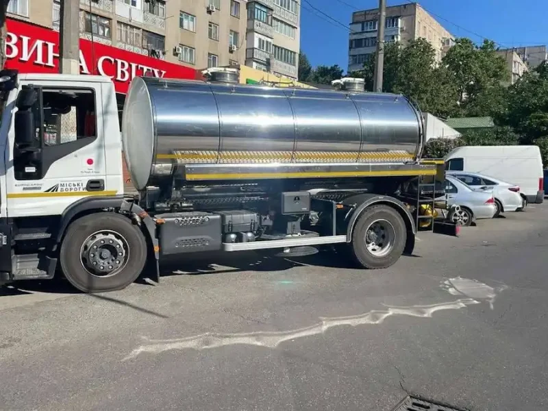 вода