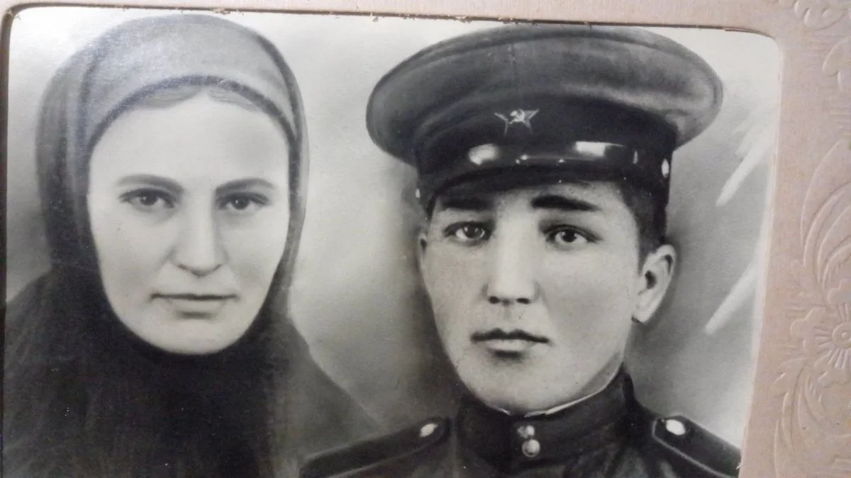 Євдокія та Антон Слідянські у молоді роки