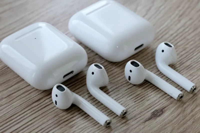навушники AirPods 1