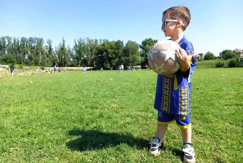 Юний футболіст з Рені