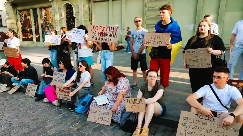 Картонний протест в Одесі