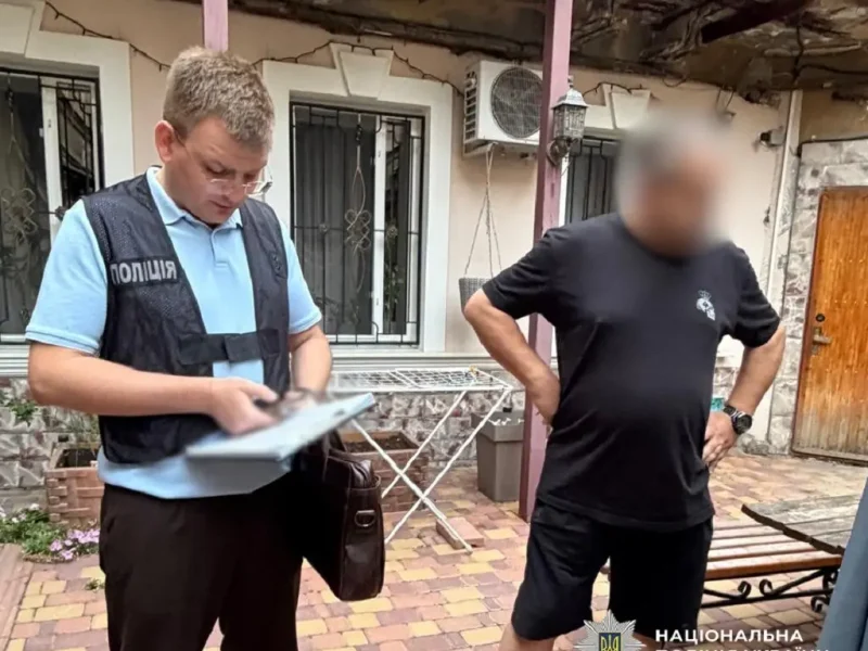 Лікар з Одеської області попався на хабарі