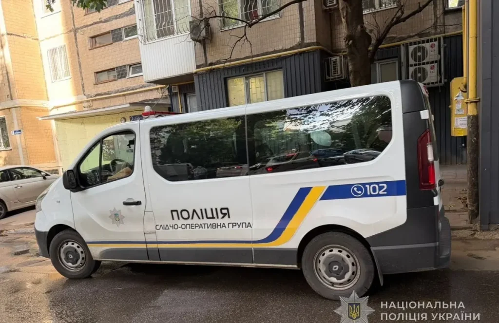 Поліція працює на місці вибуху в Одесі