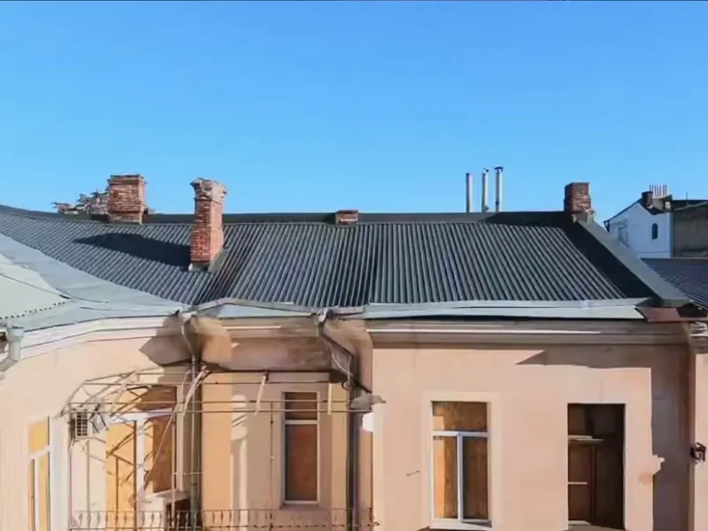 Будинок на Канатній в Одесі, куди прилетів «шахед», захистили від подальшого руйнування