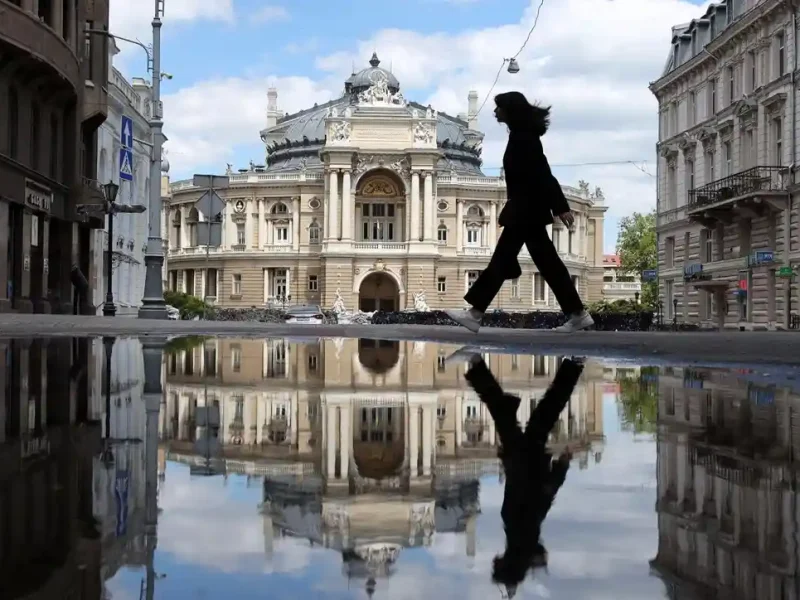 Одеса, Оперний. Коли відзначати день міста