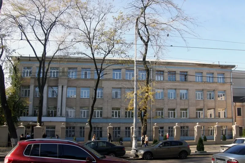 В Одеській школі №118 успішно вирішили проблему з укриттям для понад 200 учнів