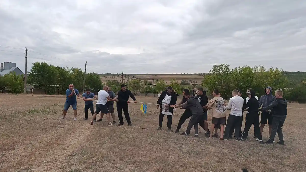 Какой день села без перетягивания каната